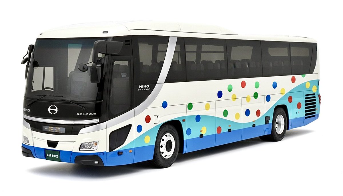 エメラルドカラーな新型セレガと令和クィーン #大分バス