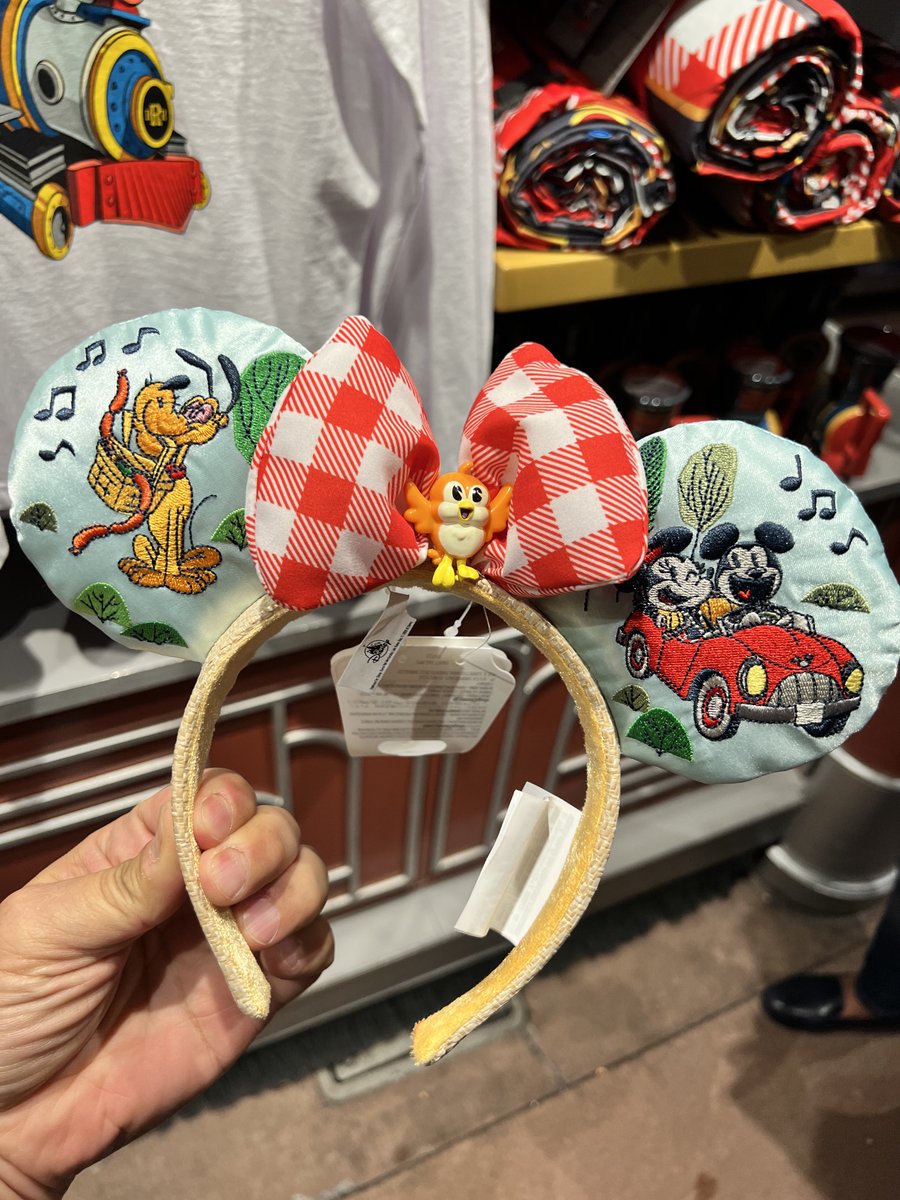 人気アトラクション「ミッキーとミニーのランナウェイ・レイルウェイ