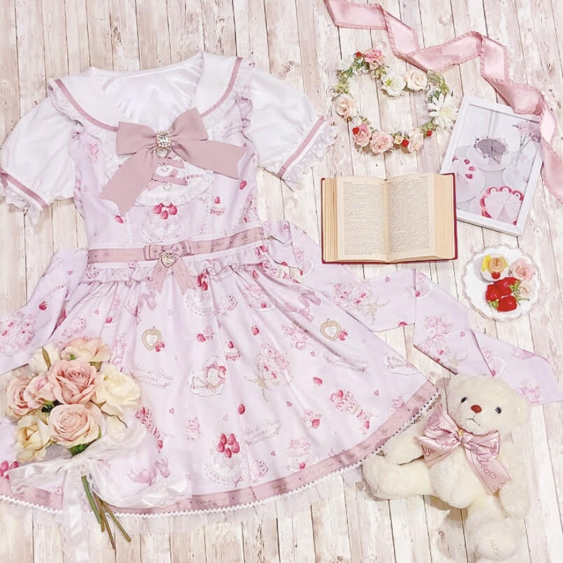 ❤︎ Recommend ❤︎ おすすめLIZ LISAオリジナル柄アイテム🍓 Salon