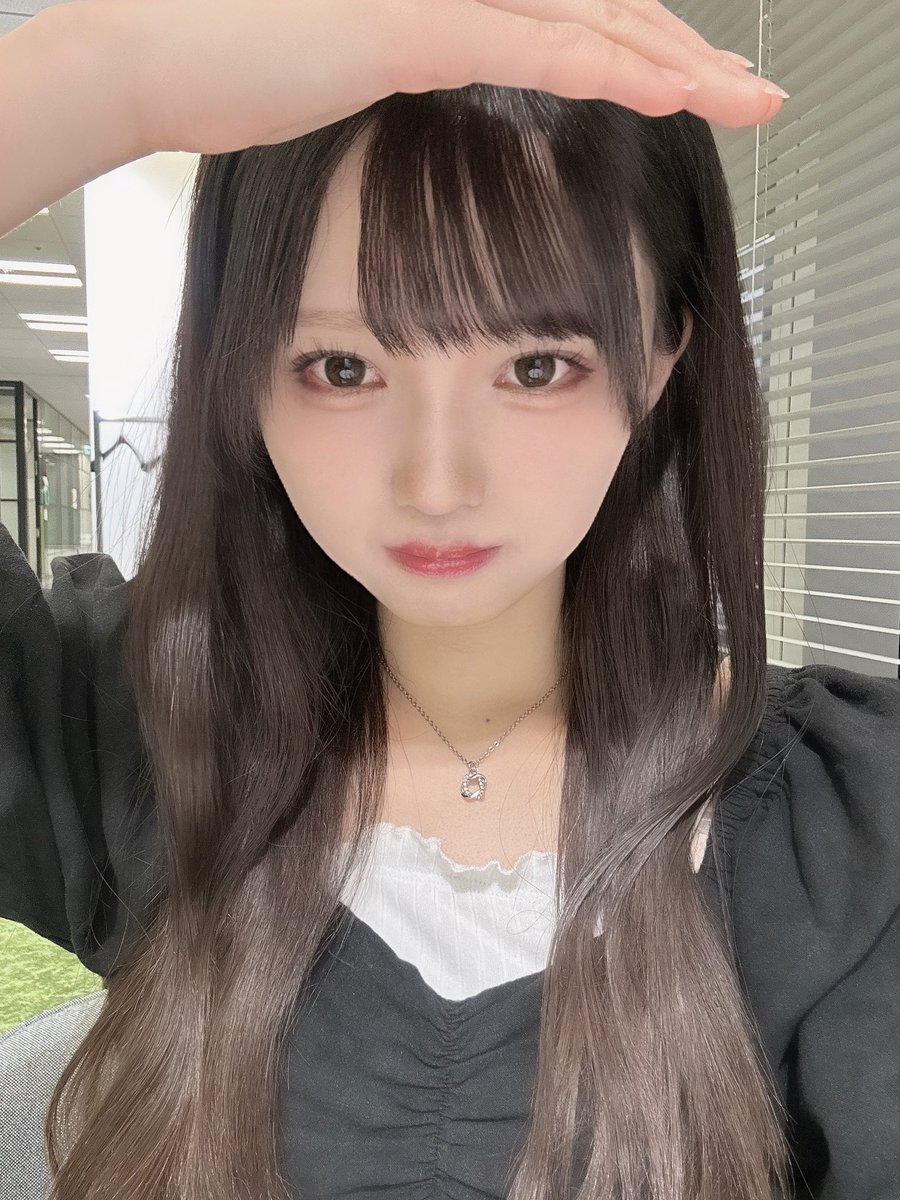 よそ見しちゃやだ #ニアジョイ