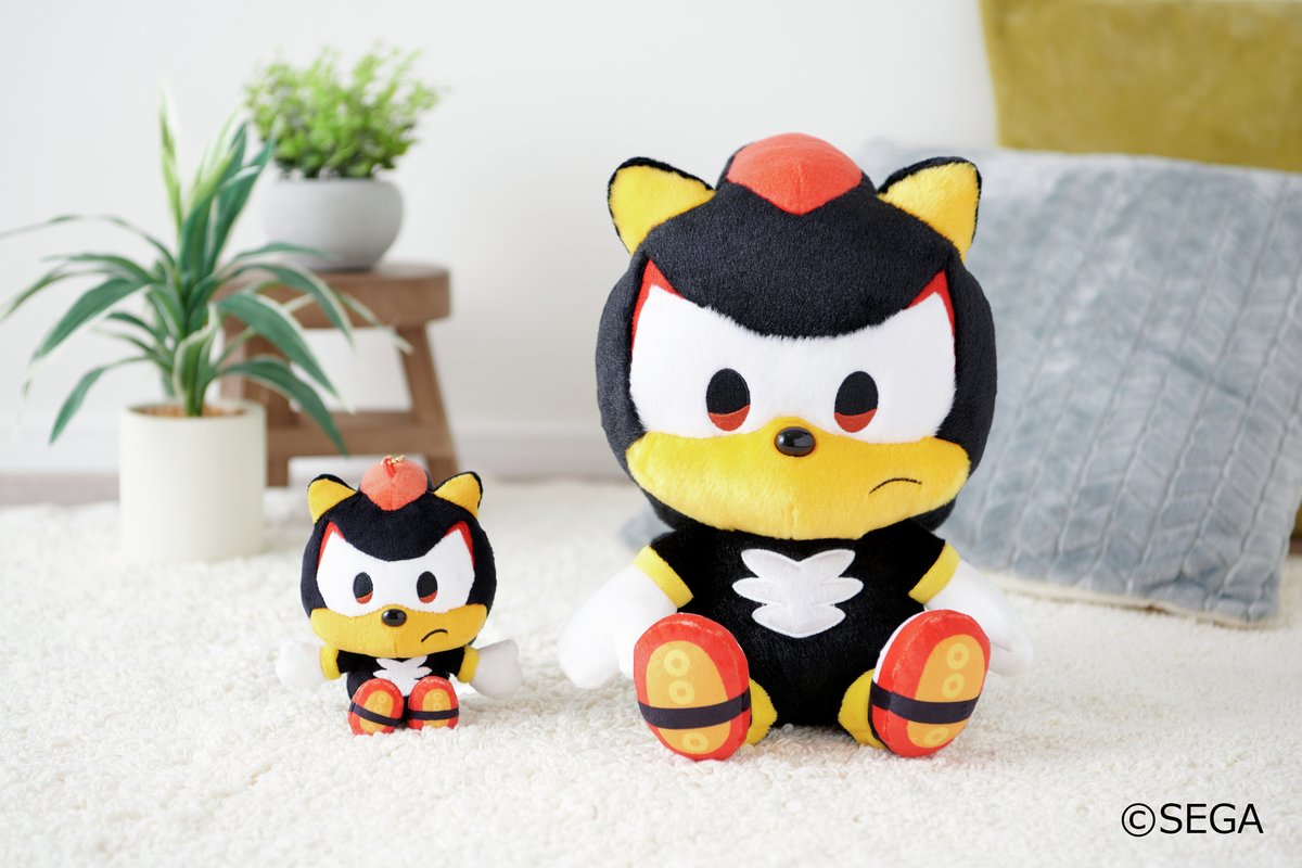 ◤ ◥ SONIC＆FRIENDSに シャドウが新登場！⚫💨 ◣ ◢ ・ぬいぐるみM