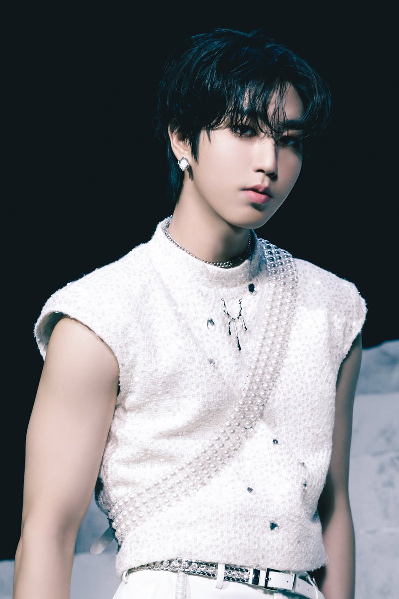 Stray Kids JAPAN 2nd Album『GIANT』 Sub Solo Teaser Images