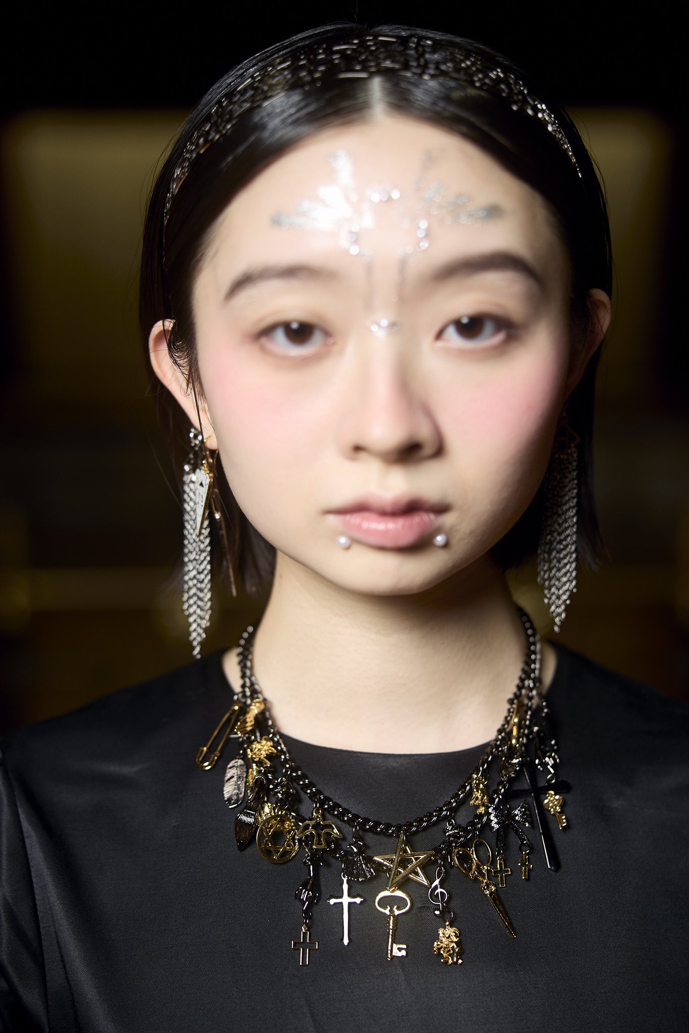 hazama 惹きずり込まれる運命のピアス ピンクゴールド hazama 惹きずり