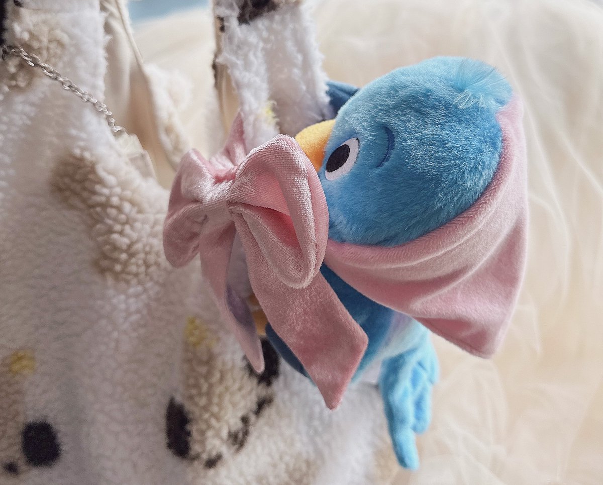 とつぜんディズニーストアから新発売されたシンデレラの青い鳥さん