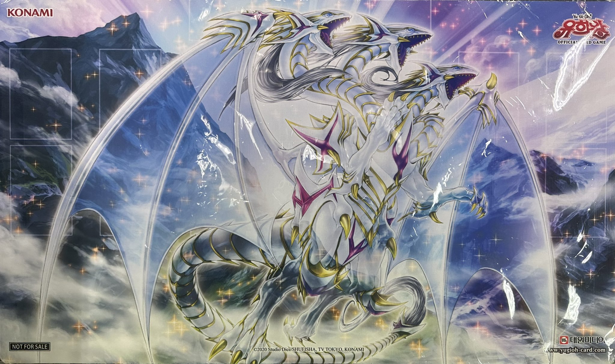 聖痕喰らいし竜 プレイマット 遊戯王 未開封 白の物語 韓国 遊戯王の日