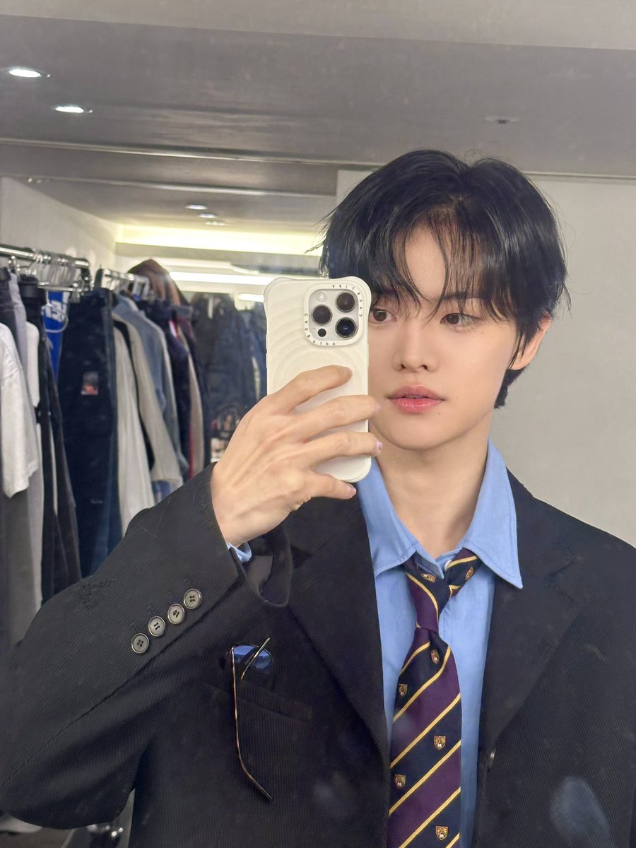 📸］CLOSE YOUR EYES こんにちは、チョン・ミヌクです！ やっと皆さん