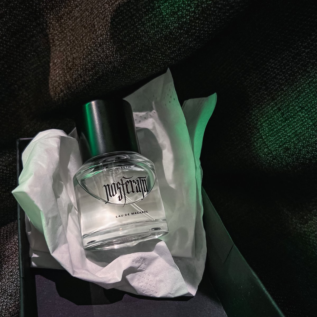 Heretic Parfum｜ノスフェラトゥ 吸血鬼が、静かに暗闇から迫る 愛と命