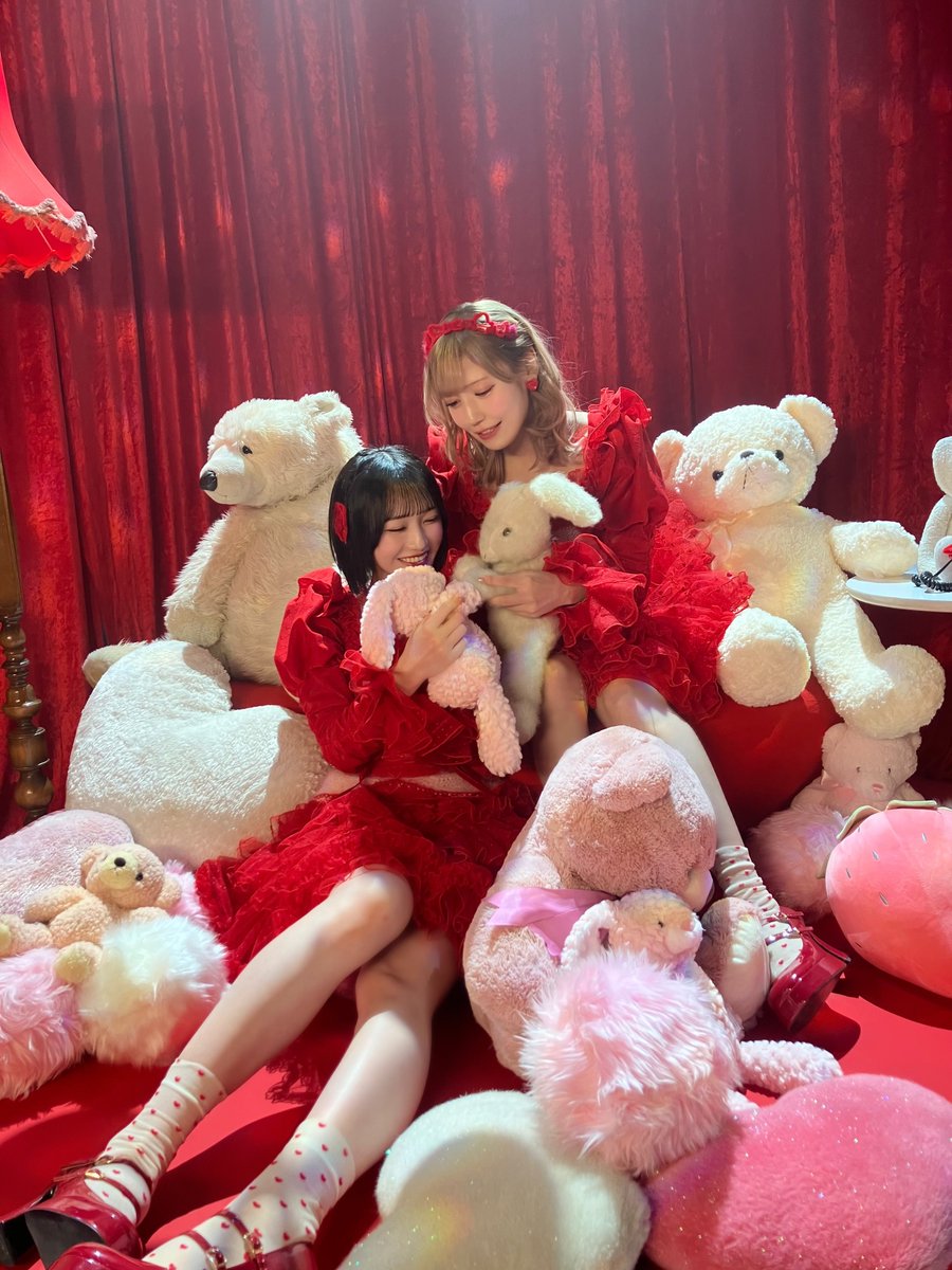 18thシングル 『 とくべチュ、して 』 MVが公開になりました