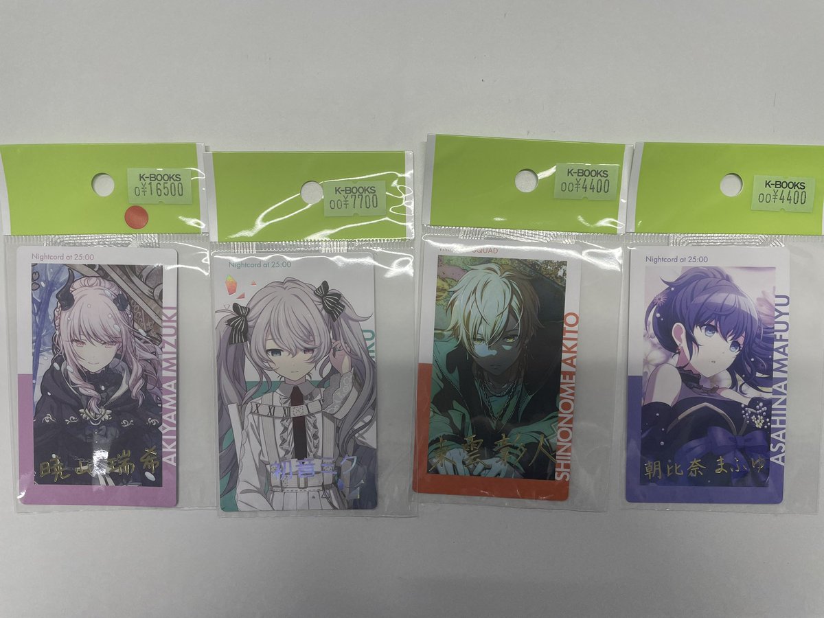 入荷情報】 プロジェクトセカイ エピカ 箔押し 暁山瑞希 ニーゴミク