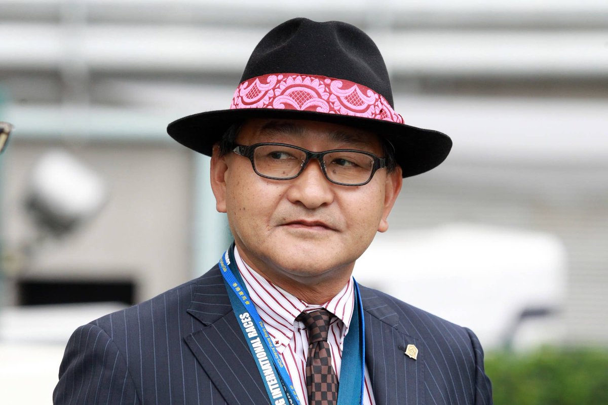 ラブのポーズに目が行きがちだけどウマ娘ラヴズオンリーユー、赤白