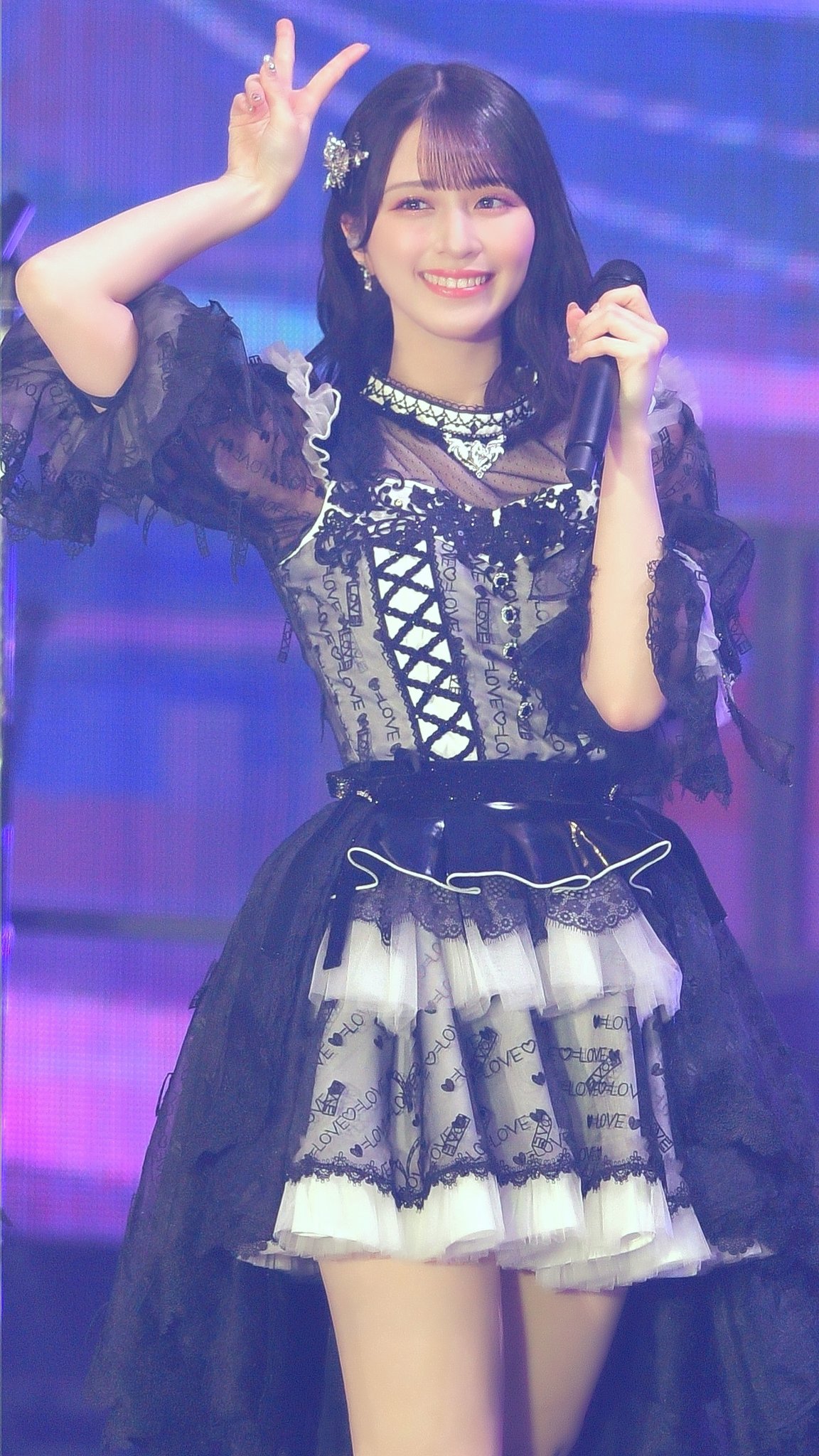 佐々木舞香 直筆 ヒキ 生写真 黒衣装 アリーナ衣装 =LOVE イコラブ