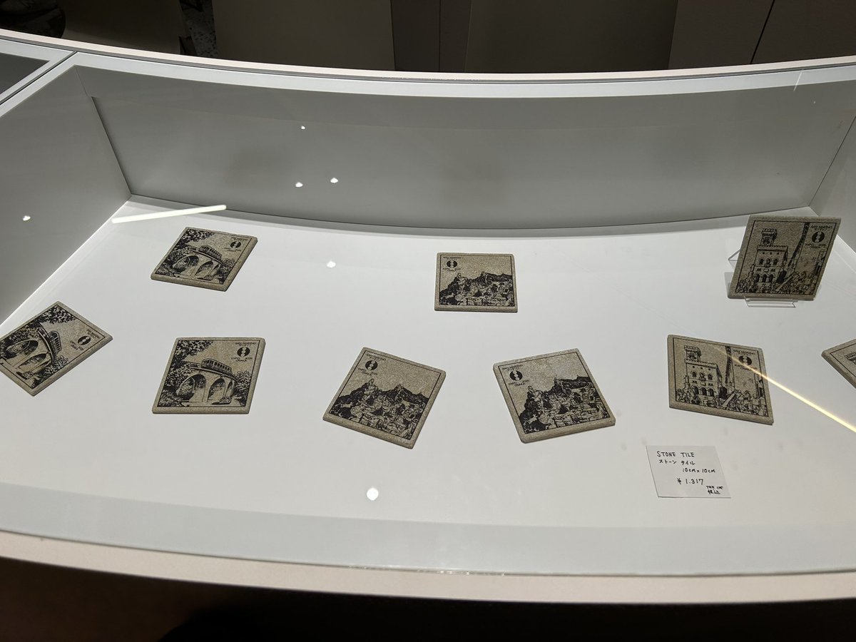 万博最初のパビリオンは推しが騎士の勲章を授与され、パビリオンの