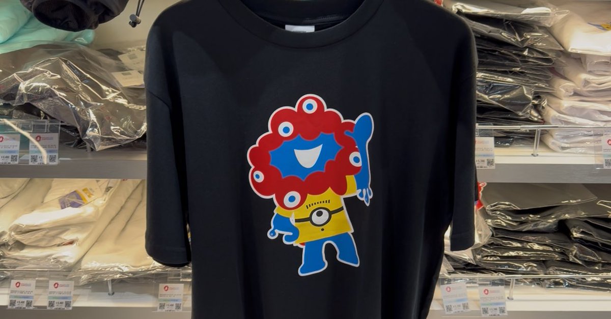 ✨ミニオンとミャクミャク✨ コラボあるの知らなくて、この白のTシャツ