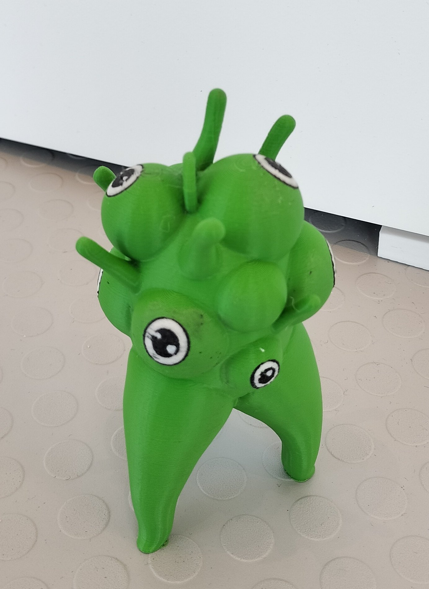 万博2025チェコ館3Dプリントされたレネちゃん 中サイズ 万博2025