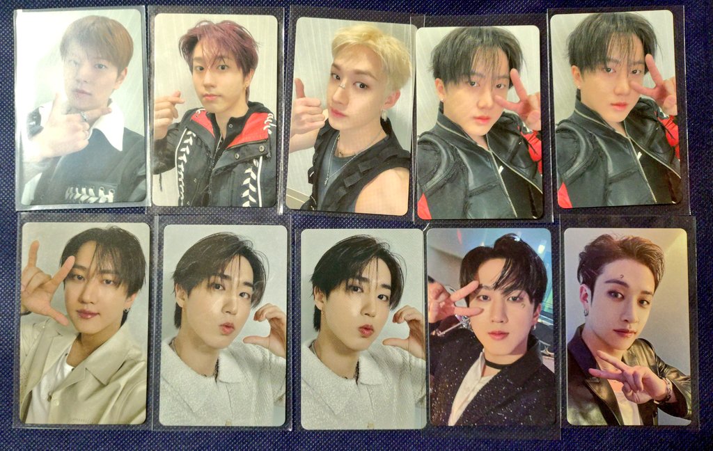 異種交換】StrayKids hollow オフイベ トレカ EXHIBITION スキズ 展覧