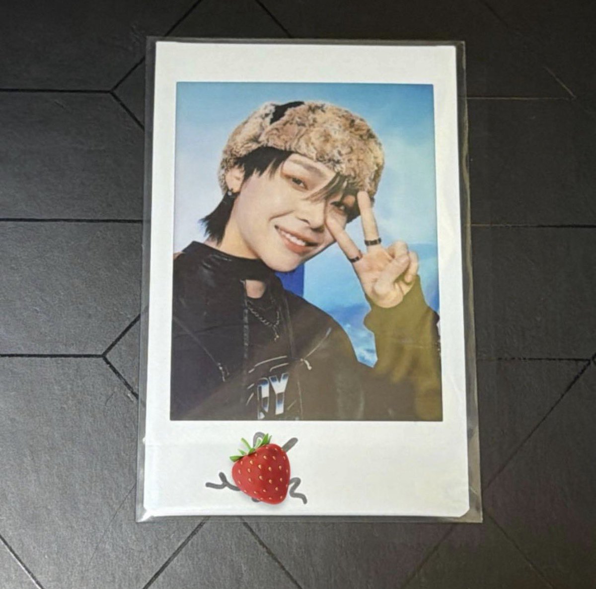 &TEAM サイン チェキ 買取 譲 パウプリ ハルア サイン入りチェキ