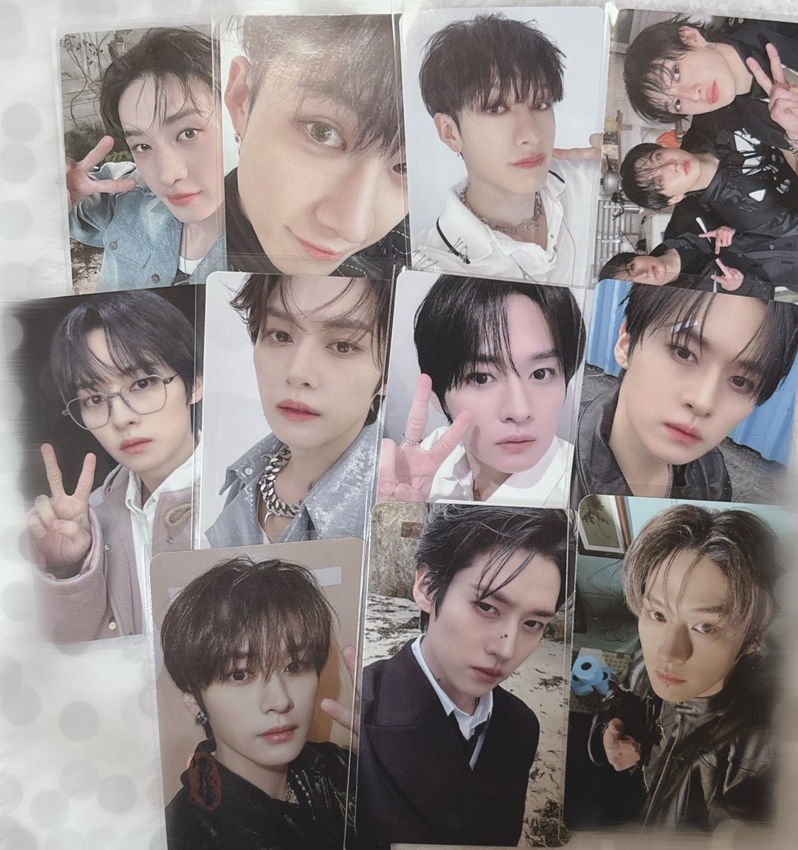 スキズ Stray Kids トレカ 交換 アルバム 特典 封入 過去アルバム {譲