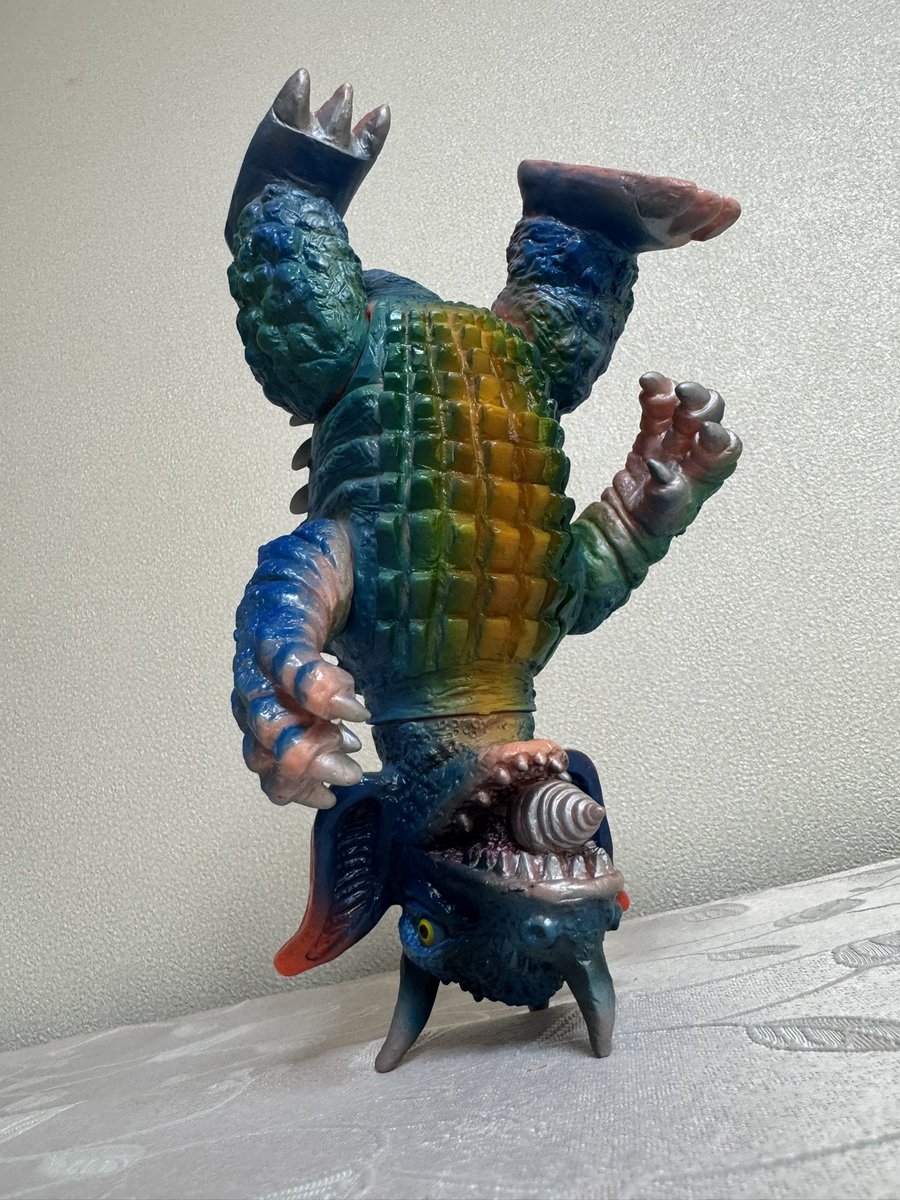 でっかいキョウアクザウルスの二匹目！ 大好きな緑色の彩色に