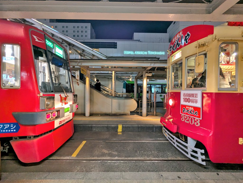 豊鉄市内線で最古参3200形で運用されてる『おでんしゃ』は3203号で元