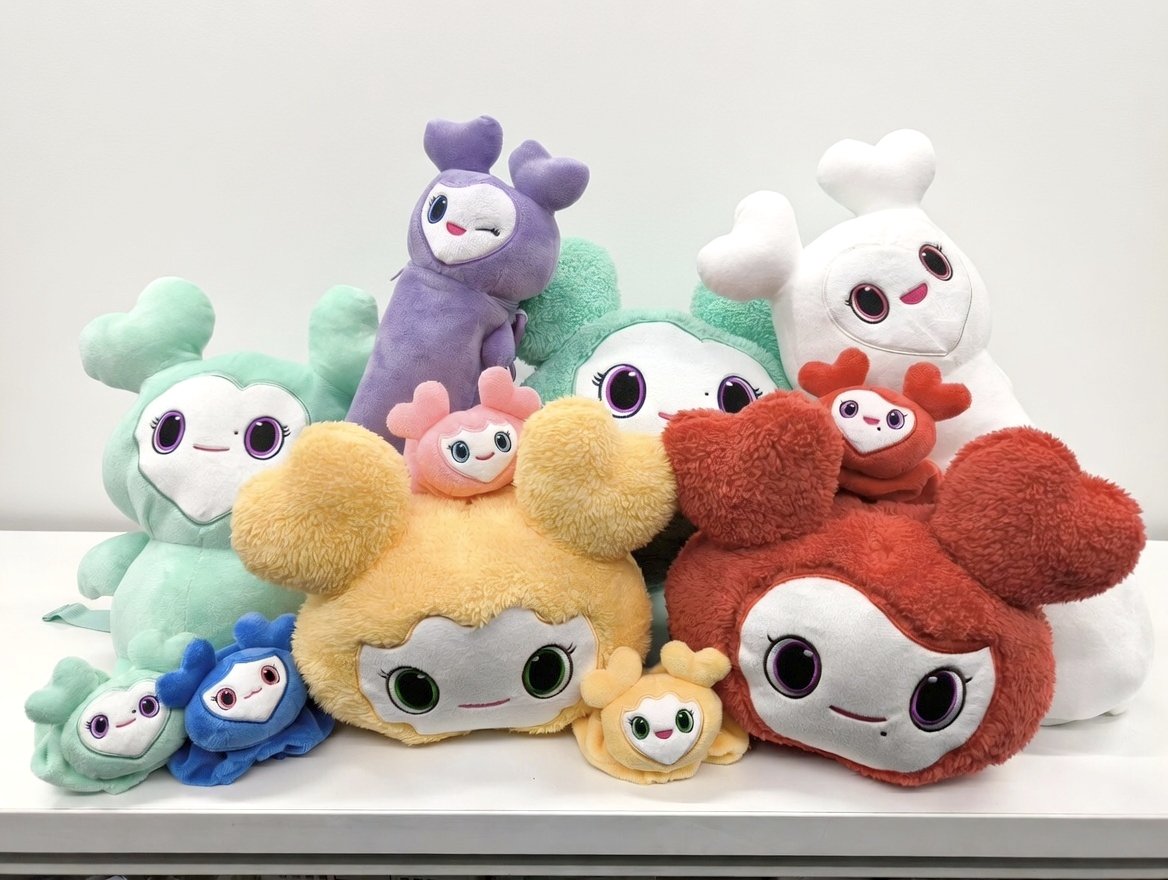 TWICE 🍭︎💕 【入荷情報】 TWICEラブリーのぬいぐるみやチャームが