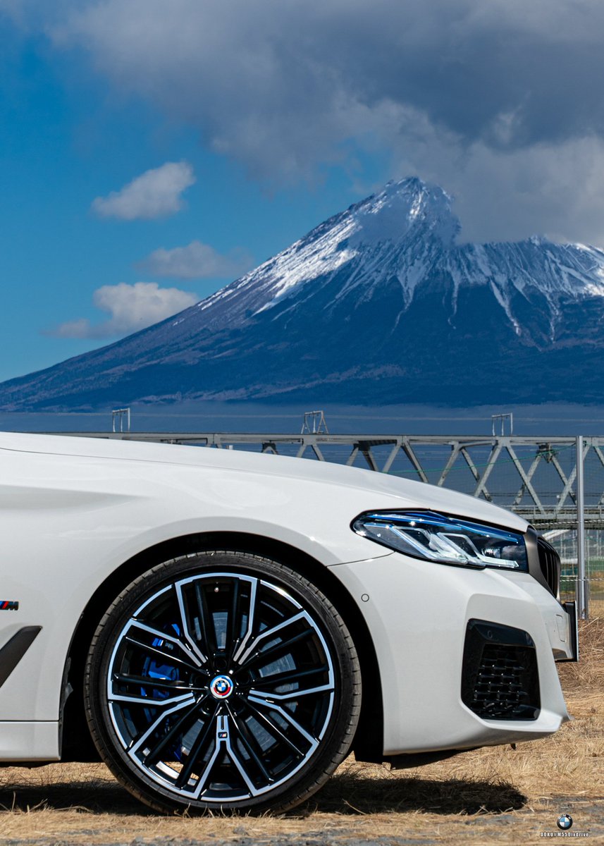 あなたのホイール教えて見た人もやる 20インチ M ライト・アロイ