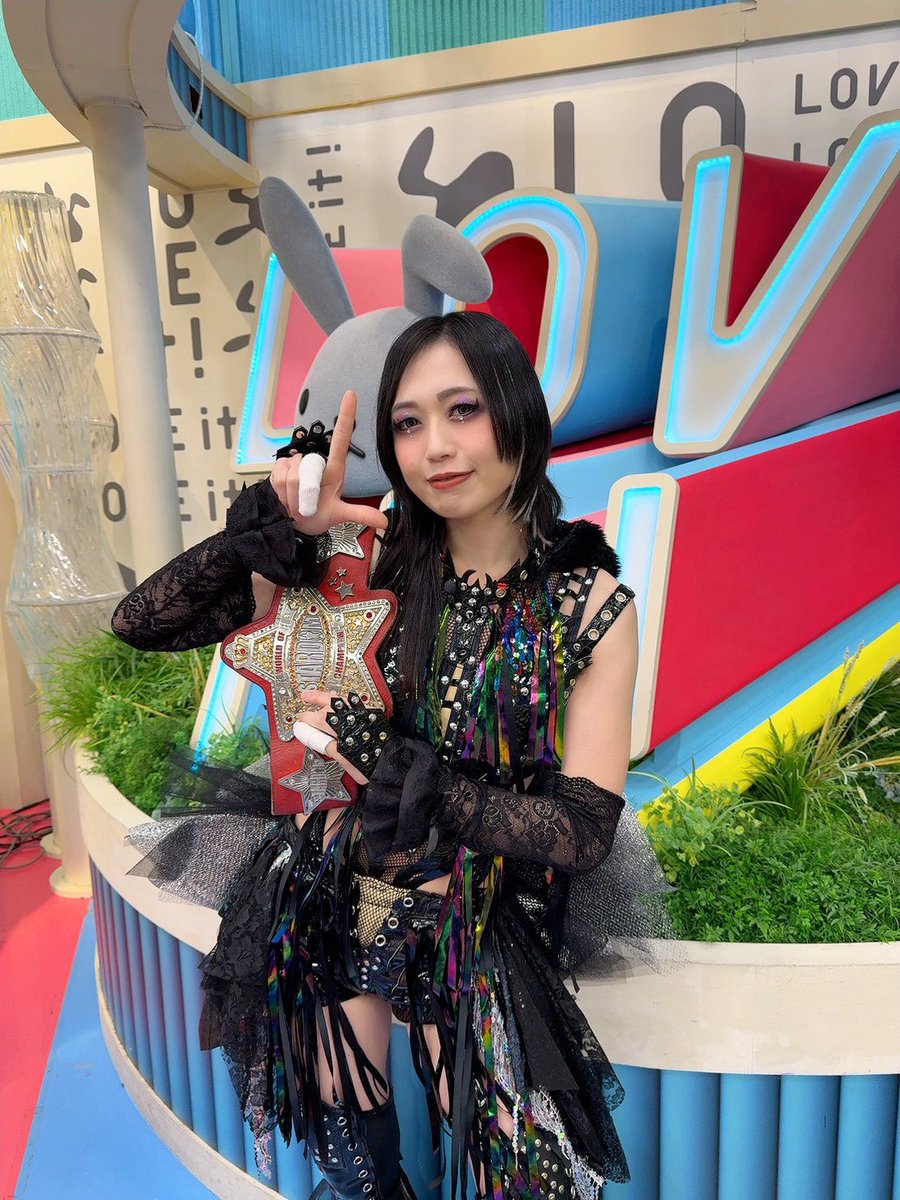 上谷沙弥 SAYA KAMITANI (@saya_h_a_t_e) / Posts / X