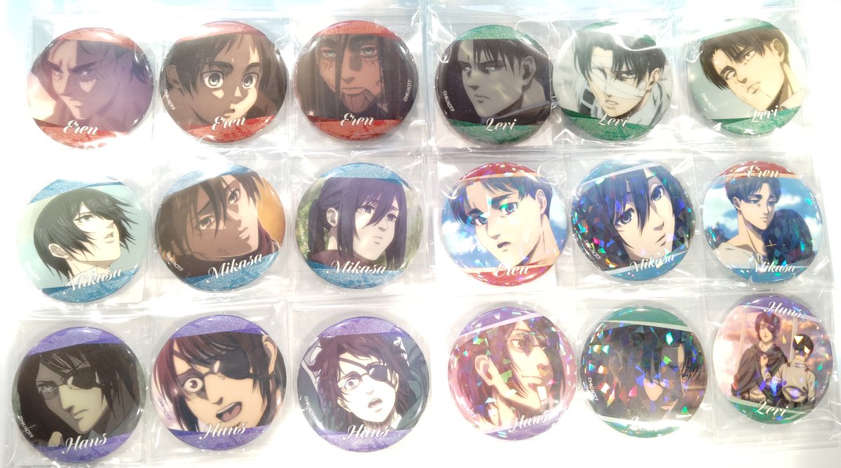 入荷情報】 『進撃の巨人 』 場面写グリッター缶バッジ3個セット