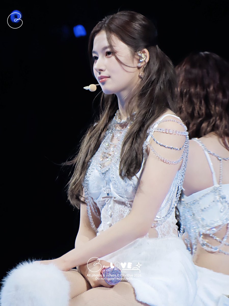 TWICE イリュージョン シーグリ サナ TWICE サナ シーグリ トレカ - メルカリ