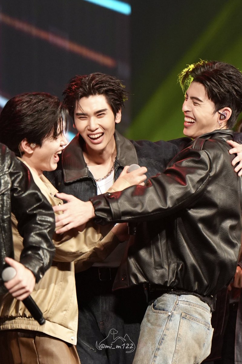 Please look at them 🥹 PONDPHUWIN JP FANFEST26 #GMMTVFANFEST2026JP