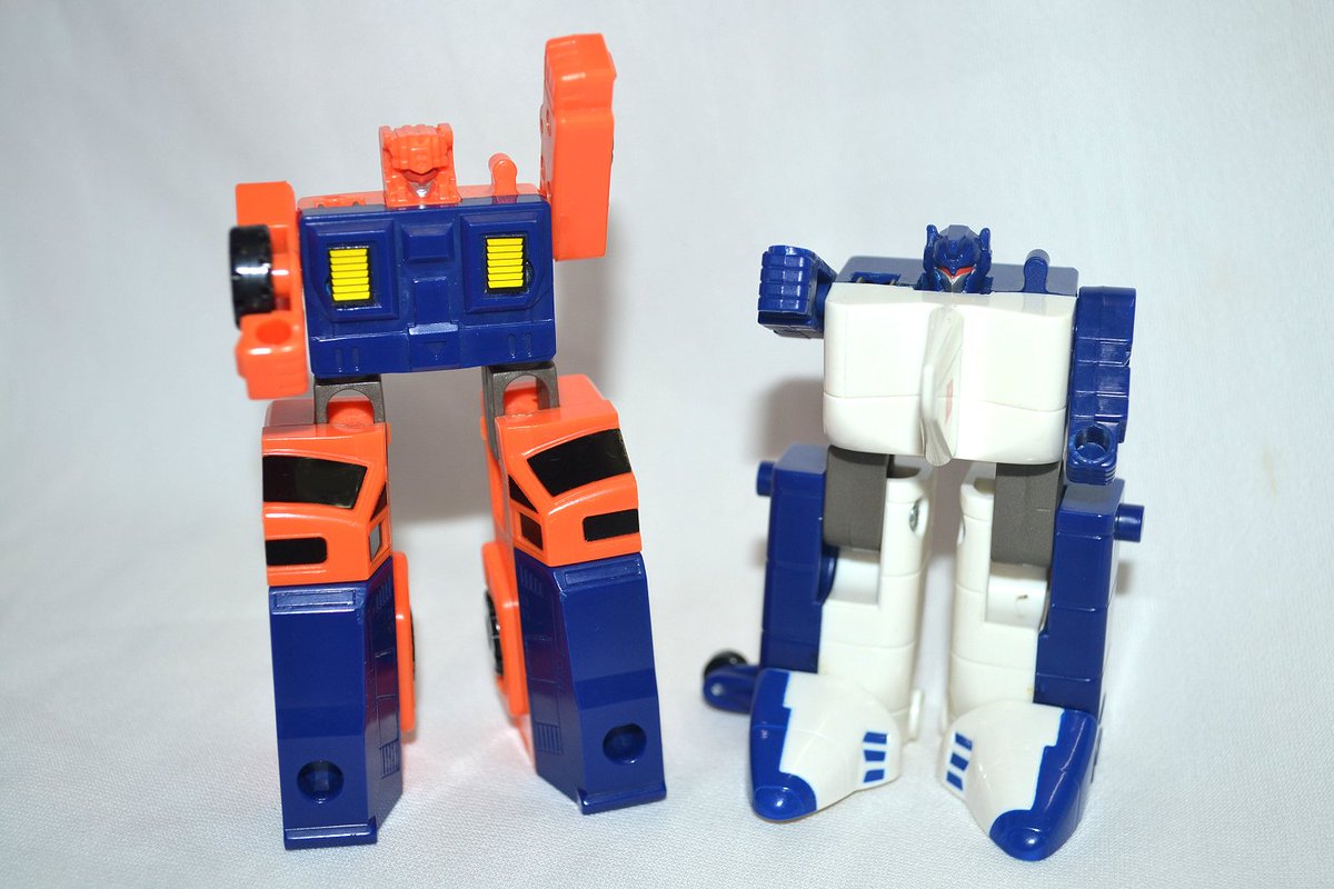 今日も一日、おつかれさまです。 #トランスフォーマー #マッハ #タックル