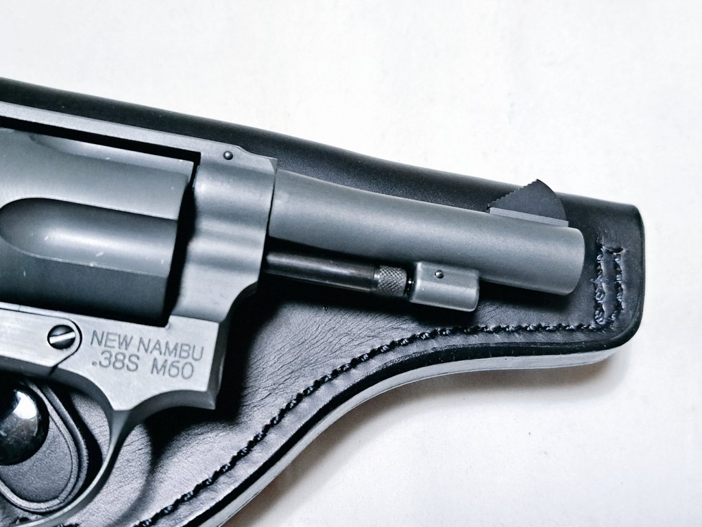 モデルガン A!CTION製モデルガン ニューナンブM60 77㎜銃身 フロント