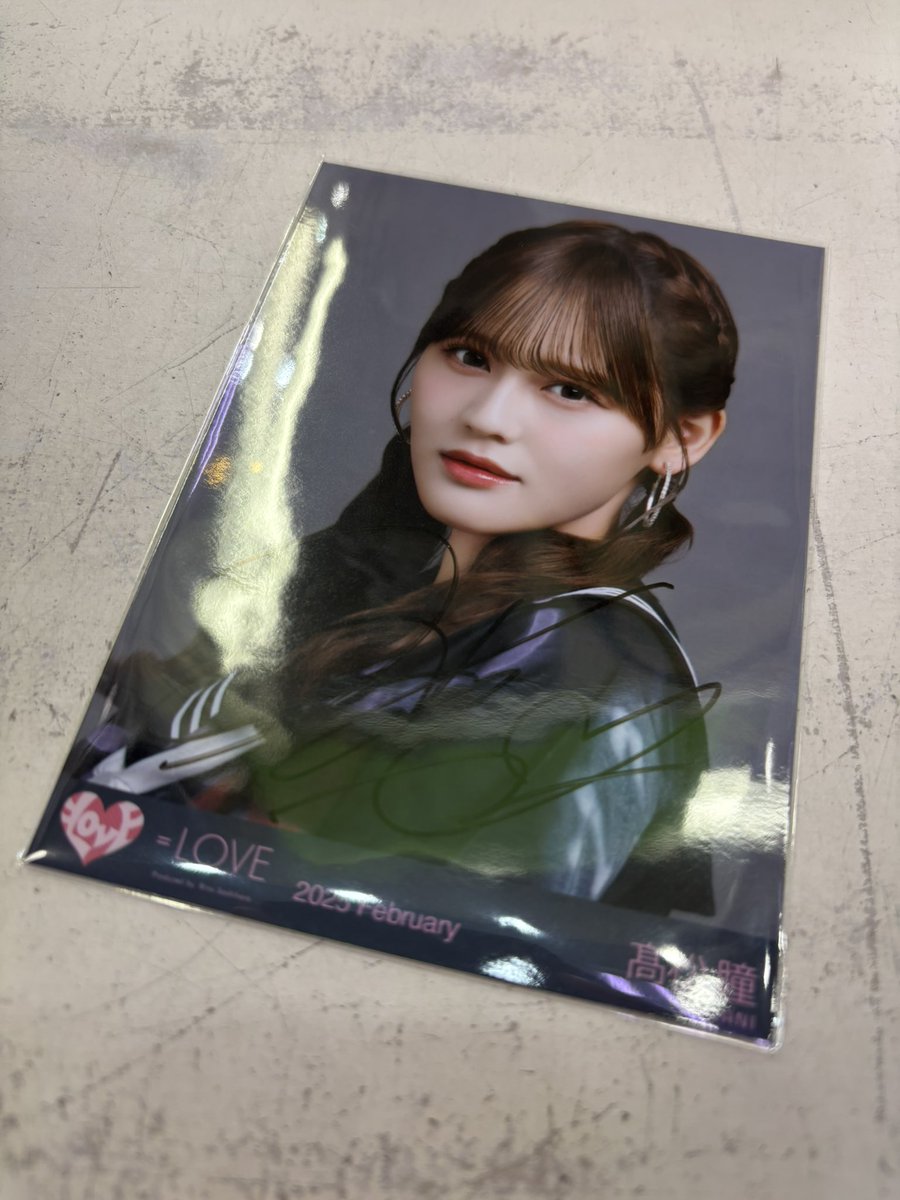 LOVE 高松瞳ちゃん、大谷映美里ちゃん 直筆サインなど入荷しました😊️