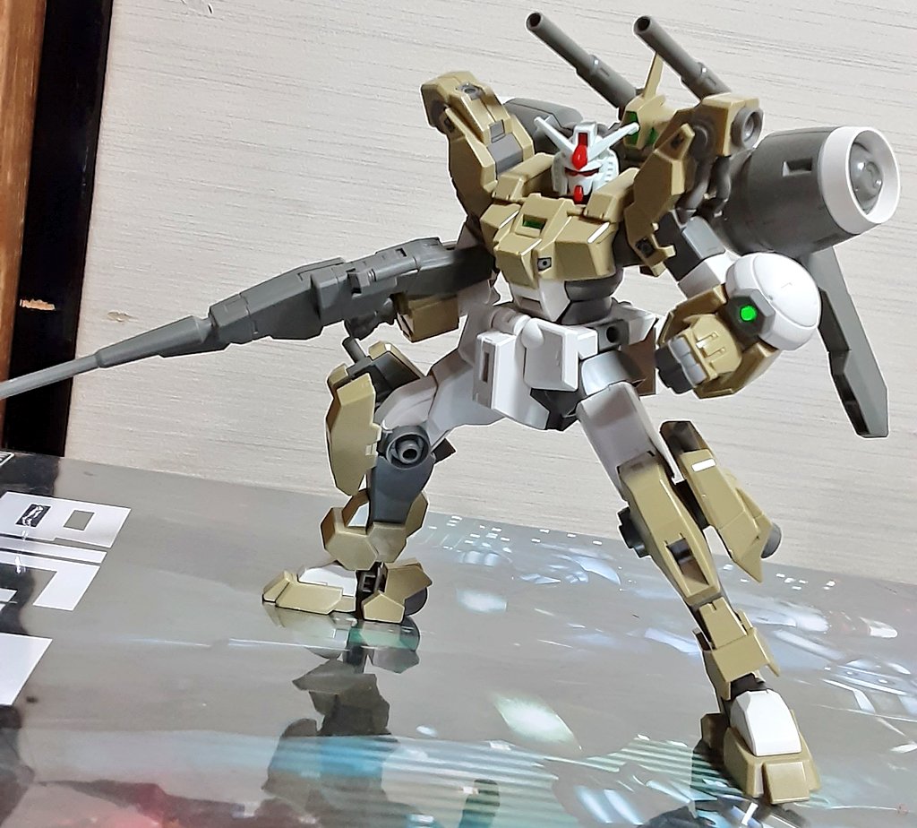 頭を変えるだけでも様になるなぁ👍️