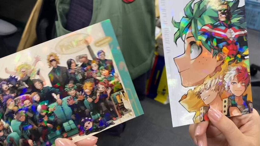 ヒロアカ✨ホロ加工✨ ポストカード2枚が付録‼️ ＼ 12/4発売の #最強