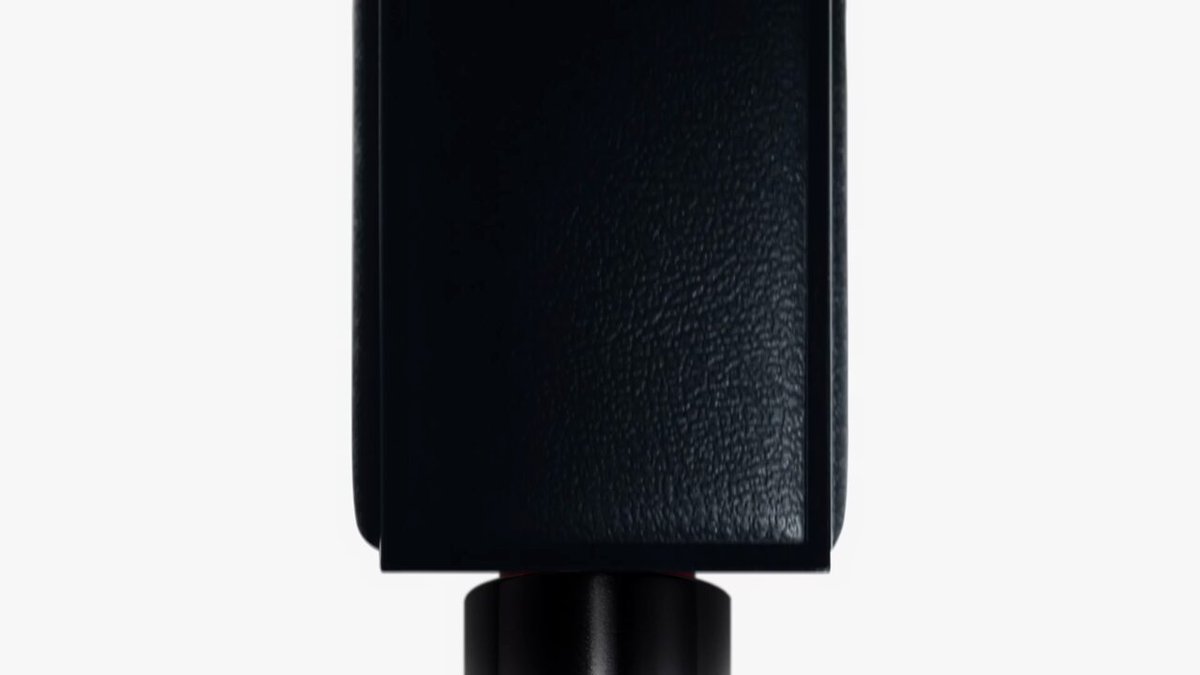 伊勢丹新宿 限定色】F2 ブラッシュ '声を出さずに、欲望を伝える静脈