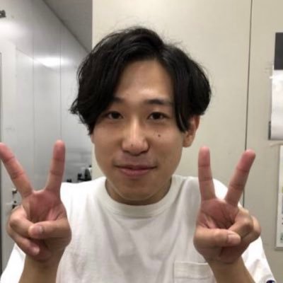 めっちゃ良い笑顔で良い写真！ 腕時計似合ってますね。 お2人が楽し