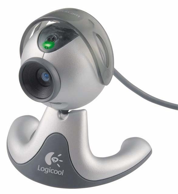 ロジクール、USBマイク内蔵30万画素CCD搭載Webカメラ