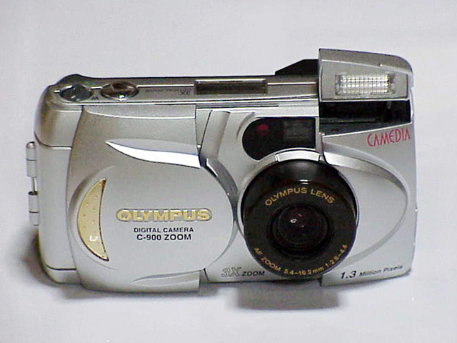 オリンパス「CAMEDIA C-900 ZOOM」β機レポート