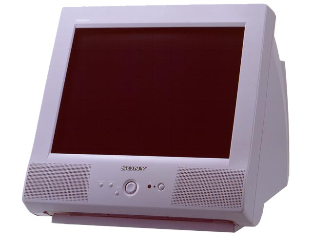 ソニー、TVチューナー内蔵の新デザイン17インチディスプレイ