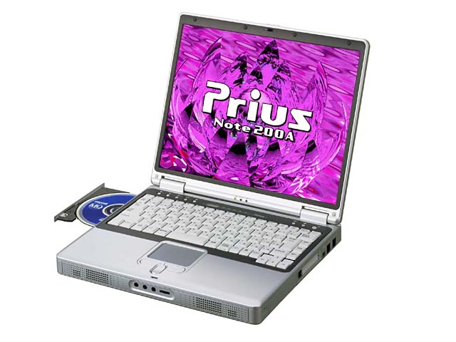 日立、モバイルAthlon 4搭載ノートPCなどWindows XPモデルを発表