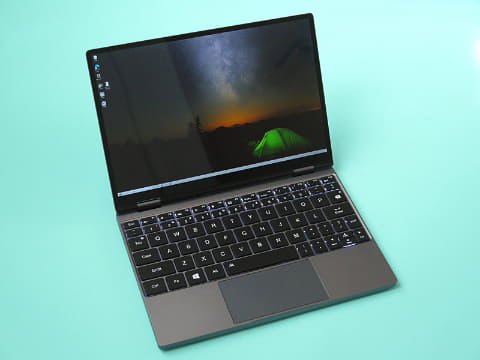 レビュー】実物を見たらきっと欲しくなる、世界最小10.1型2in1「OneMix