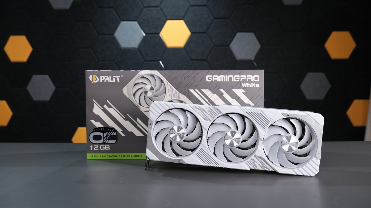 Palit、ホワイトなGeForce RTX 4070 Ti。創業35周年記念 - PC Watch