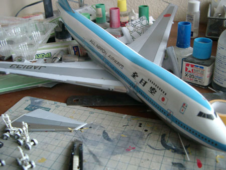 ボーイング747SR－100【全日空モヒカン塗装】製作記録 : 犬