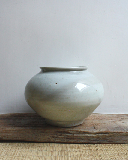 李朝小壺 三島 塩笥 黒高麗塩笥小壺・李朝初期・ぐい呑み 古美術 田代