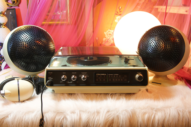 1970コロンビアSE-25/スペースエイジ : アンティークショップ