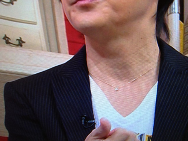 福山雅治のネックレスw : TSUBAKI