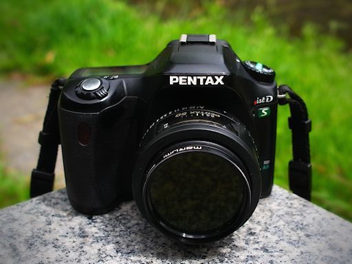 デジタル一眼レフ・クラッシックス（2）「PENTAX *istDs」 : 【匠の