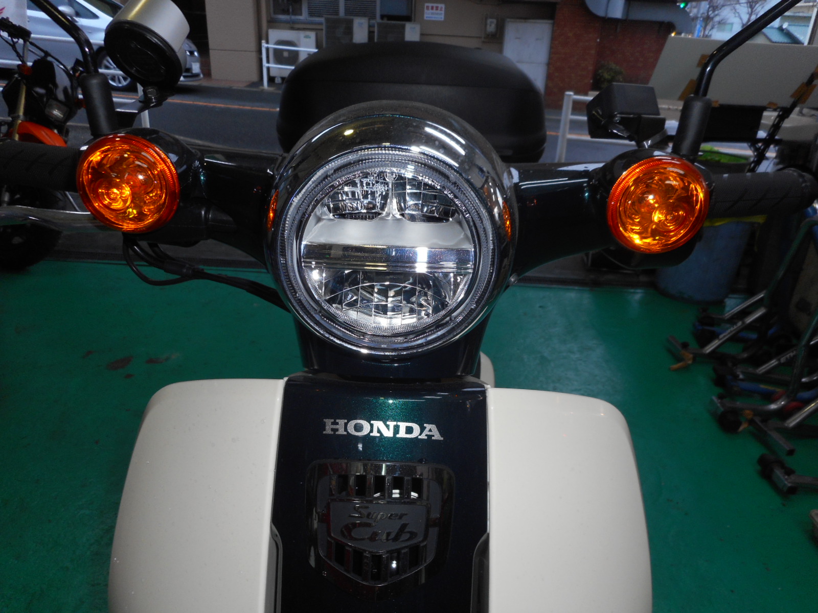 新型スーパーカブ用 LEDクラシカルヘッドライトキット : 北九州市