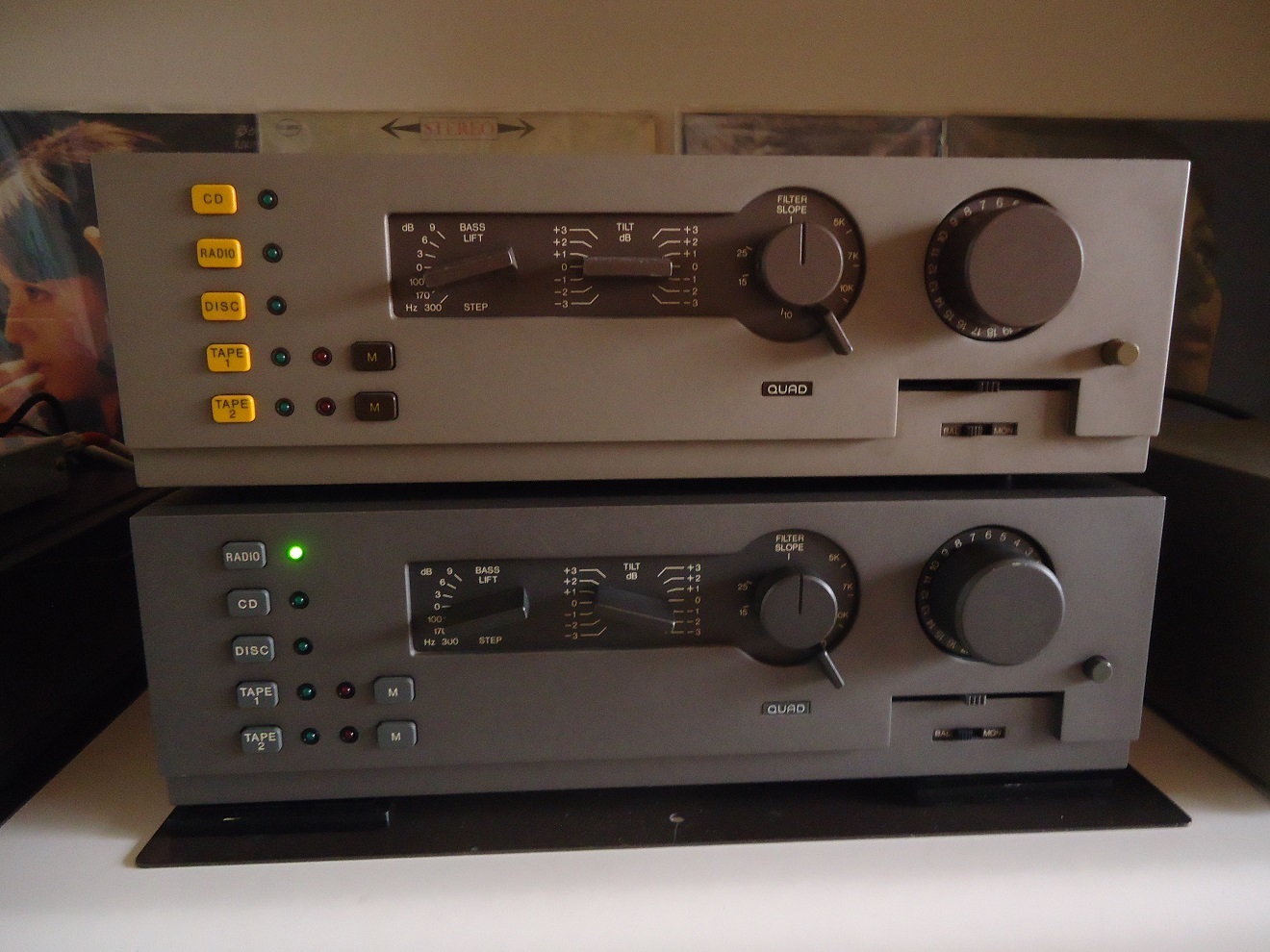 QUAD44の後期型 : 部屋の音とレコードの音（オーディオの深淵）