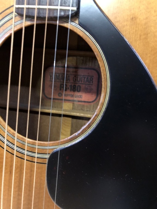 YAMAHAの国産ギター第1号FG-180が今でも名器といわれる訳 : 雅音人（が